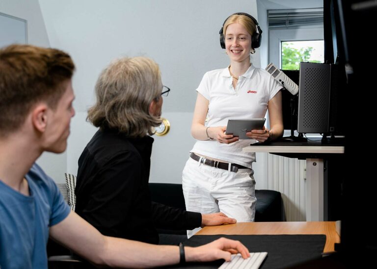 Videolution Video Editing Suite 2 Bonn